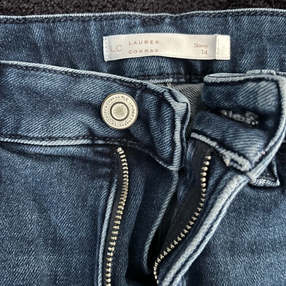 LC Lauren Conrad Skinny Dark Wash Jeans Size 14 - Picture 2 of 3
